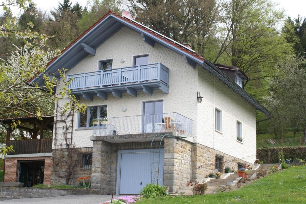 Ferienwohnung Regentalblick Miltach Pokoj fotografie